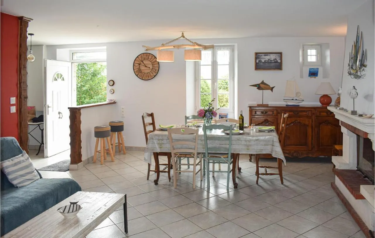Prázdninový dům Nice Home In Pleubian With Kitchen