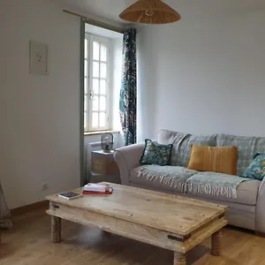 Appartement au centre de Pleubian Appartement
